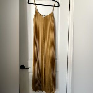 Club Monaco mustard Yellow pleated dress
